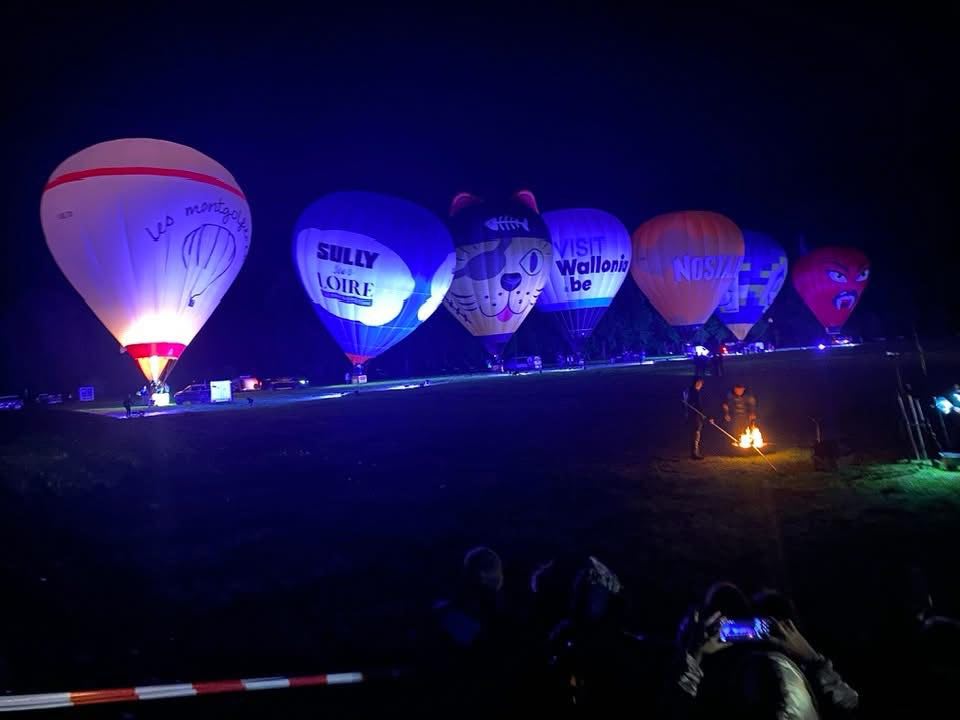 Festival de montgolfières en Belgique - impact visuel fort pour sponsors